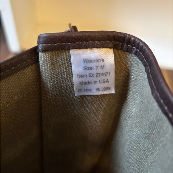 Women's LL Bean Signature Waxed-Canvas Tall Maine Hunting Shoe 16”, Size 7m - Picture 8 of 10